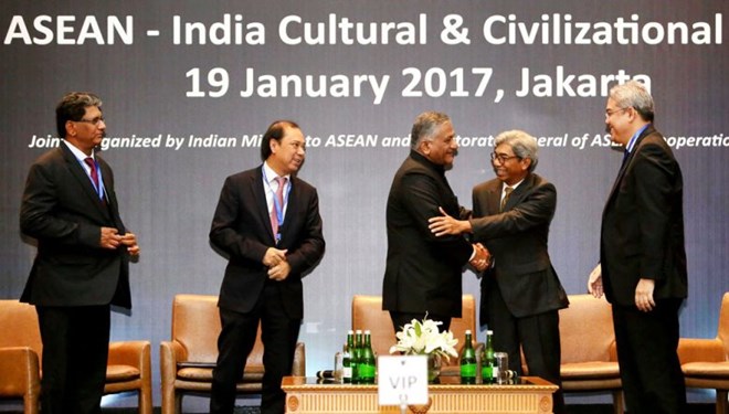 ASEAN and Indian high diplomatic representatives at the conference (Photo: Jakarta Post)