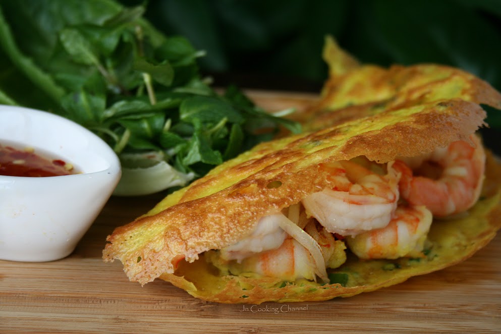 Banh xeo (Vietnamese pancake) made by Jn Cooking Channel 