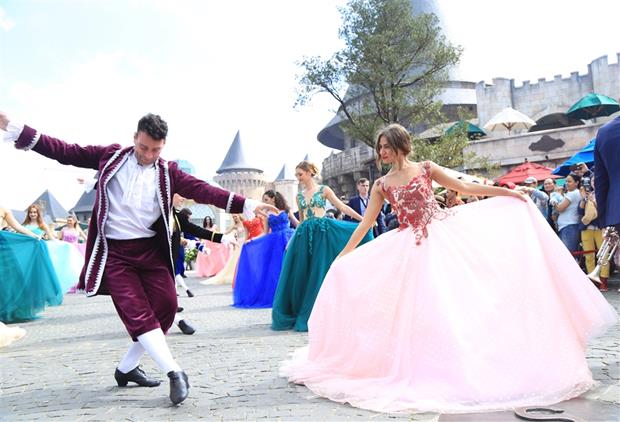 Fairytale princes and princess dancing