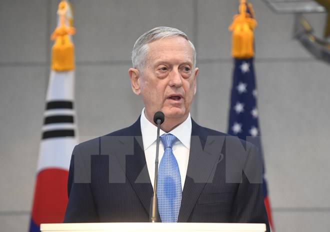 Bộ trưởng Quốc phòng Mỹ James Mattis phát biểu trong cuộc họp báo ở Seoul, Hàn Quốc ngày 3/2. (Nguồn: AFP/TTXVN)