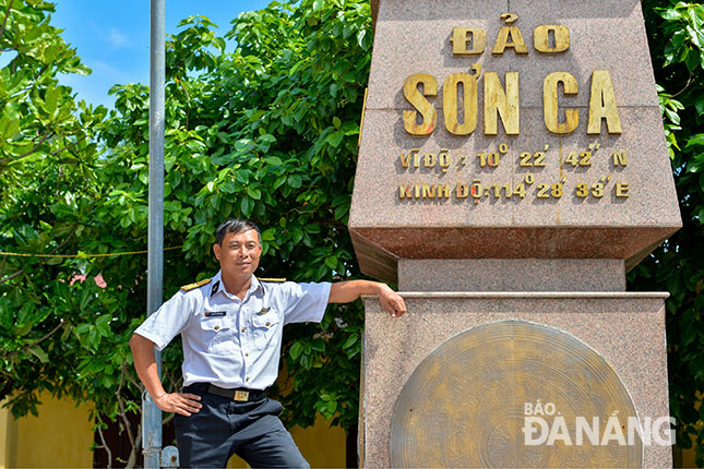 Thiếu tá Nguyễn Đình Nga cảm thấy vinh dự, tự hào khi công tác tại đảo Sơn Ca - Trường Sa.