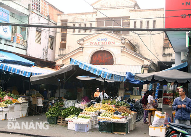 Doanh nghiệp đầu tư mong muốn xây dựng mới chợ Nại Hiên thành chợ chuyên doanh hàng lưu niệm.Ảnh: H.HIỆP