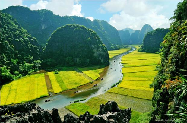 While it may not be as famous among Western tourists as it is to locals, Ninh Binh and its poetic scenery is definitely worth a try. The province features some great sights, including the nation’s biggest pagoda and the Unesco World Heritage–listed Trang An grottoes. Photo from VnExpress Photo Contest/Ninh Manh Thang