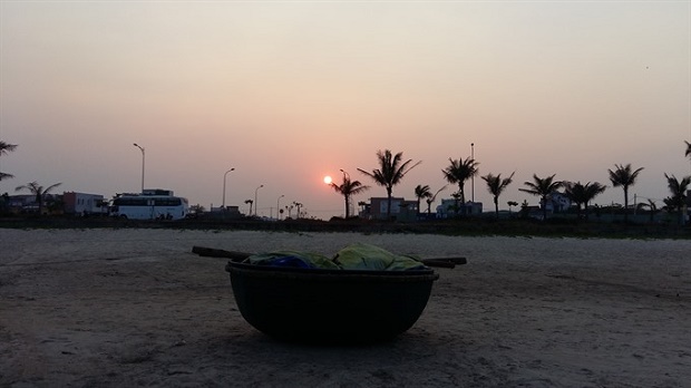 A sunset view on a local beach (Photo: VNS)