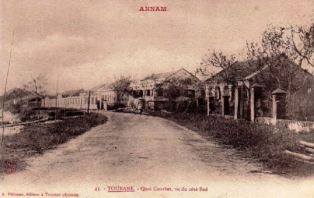 Quai Courbet (nay là đường Bạch Đằng) dưới thời Đà Nẵng là nhượng địa của Pháp với tên gọi Tourane. (Nguồn: Ảnh tư liệu)