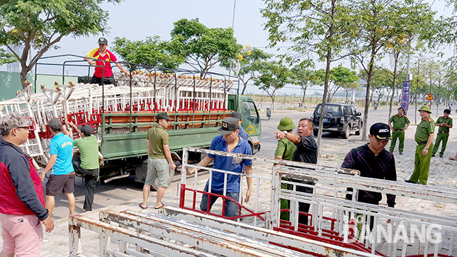 Lực lượng Cảnh sát cơ động Công an thành phố Đà Nẵng đang gấp rút triển khai các phương án bảo vệ Lễ hội pháo hoa Đà Nẵng 2017.