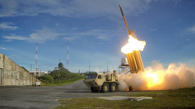 THAAD có khả năng đánh chặn, phá hủy tên lửa đạn đạo tầm ngắn và tầm trung. Ảnh: Reuters