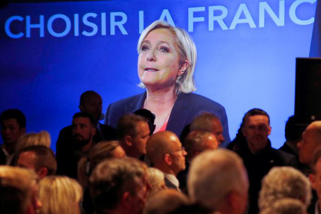 Đối thủ của ông, bà Marine Le Pen thất bại với tỷ lệ phiếu bầu 33,94%. Bà đã thừa nhận thất bại ngay trong đêm bầu cử. (Ảnh: Reuters)