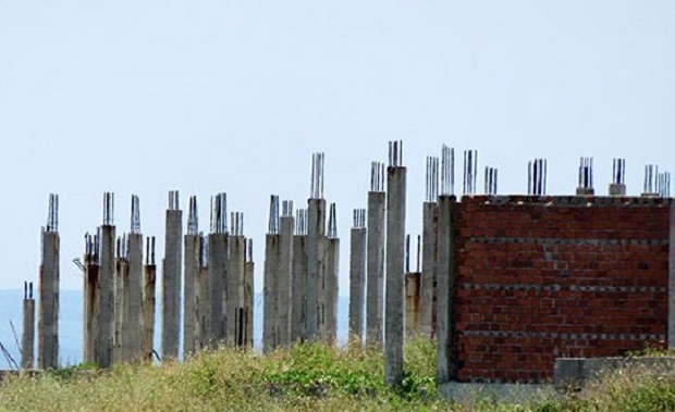 Da Nang will revoke stagnant coastal projects. (Photo kinhtedothi.vn)