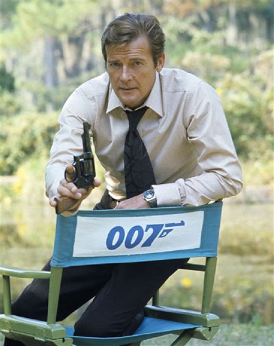 Nam tài tử Roger Moore trong vai điệp viên 007. (Ảnh: Hollywoodreporter) 