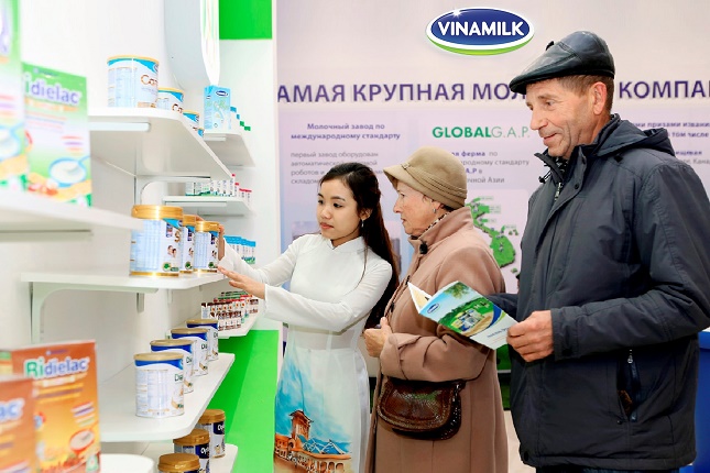 Tại hội chợ Hàng Việt Nam chất lượng cao tại Liên Bang Nga. Sản phẩm của Vinamilk hiện cũng có mặt ở hơn 40 nước trên thế giới.