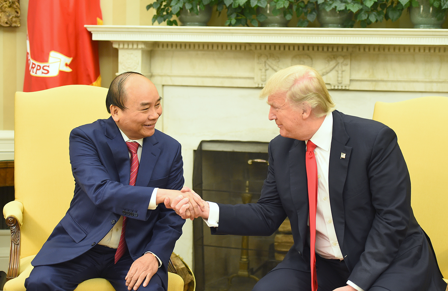 Thủ tướng Nguyễn Xuân Phúc và Tổng thống Hoa Kỳ Donald Trump. 