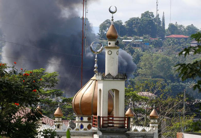 Phiến quân Maute khi tấn công Marawi hôm 23/5 đã chiếm đóng nhiều nhà cửa, trụ sở ở đây.