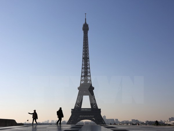 Tháp Eiffel ở Paris, Pháp ngày 10/5. (Nguồn: AFP/TTXVN)