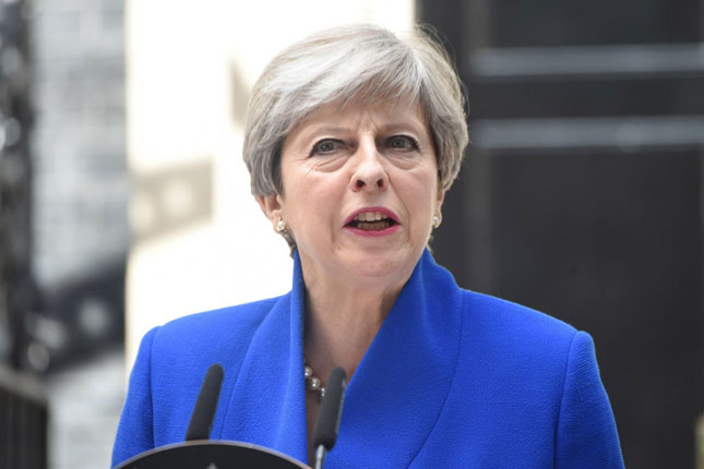 Thủ tướng Anh Theresa May đang gặp khó sau khi đảng Bảo thủ không giành được đa số ghế tại Quốc hội.							     Ảnh: AP