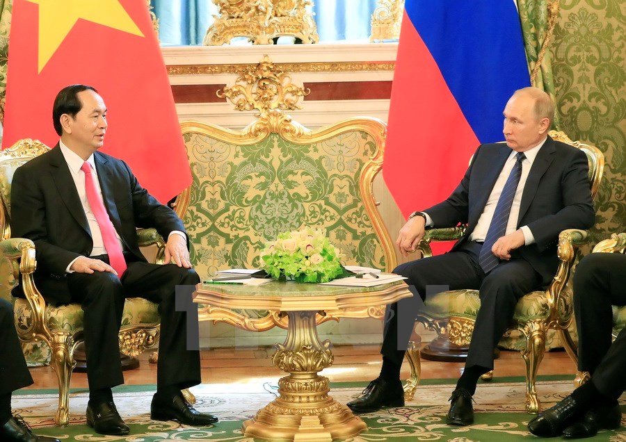 Chủ tịch nước Trần Đại Quang và Tổng thống Liên bang Nga Vladimir Putin đã có cuộc gặp hẹp và hội đàm với sự tham gia của Đoàn đại biểu cấp cao hai nước. (Ảnh: Nhan Sáng/TTXVN)