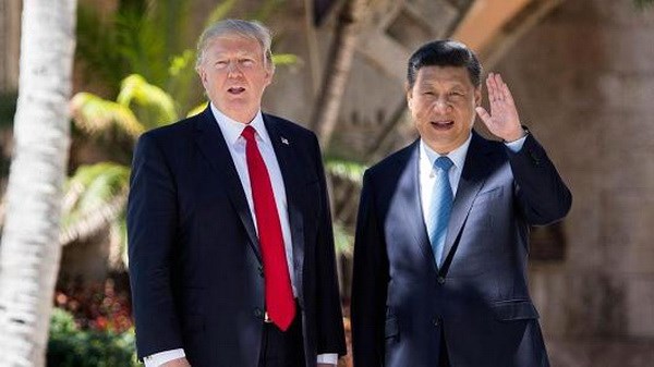 Chủ tịch Trung Quốc Tập Cận Bình (phải) và Tổng thống Mỹ Donald Trump. (Nguồn: AFP)