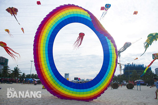 The Da Nang Kite Festival 2016