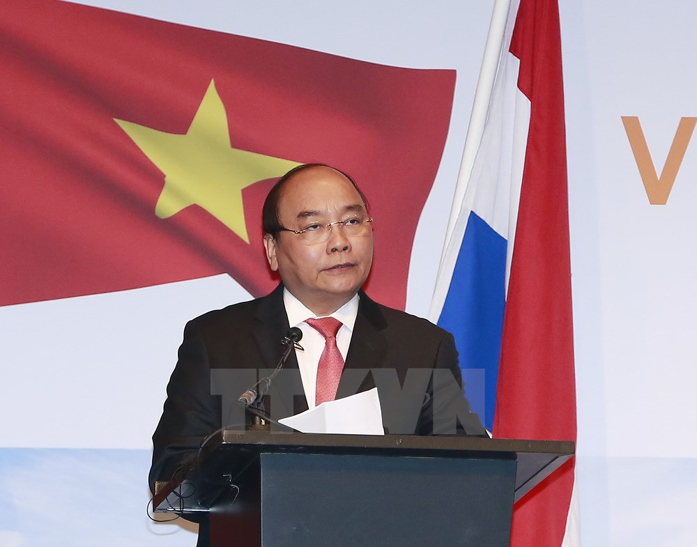 Thủ tướng Nguyễn Xuân Phúc tham dự và phát biểu tại Diễn đàn Doanh nghiệp Việt Nam-Hà Lan. 