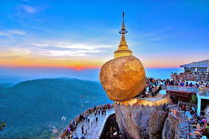 Kyaikhtiyo Pagoda in Myanmar. Aside from the ten best photos, there are 230 photos of Vietnam and 20 photos of each of the nine other countries on display at the show.