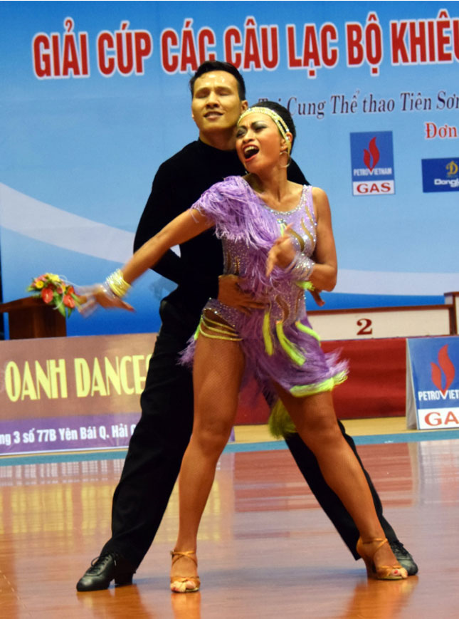 A dance sports performance at the competition