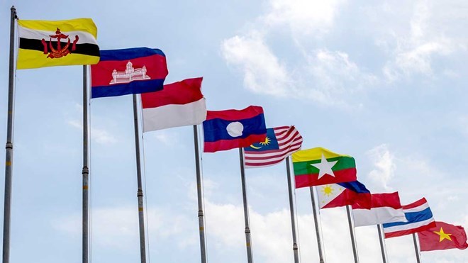 National flags of ASEAN member states (Source: Internet)