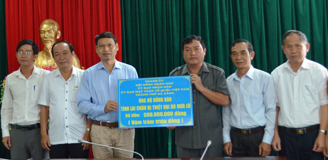  … and 500 million VND to Lai Chau authorities