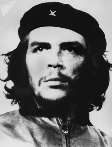 Bức ảnh anh hùng cách mạng Mỹ Latin Ernesto Che Guevara đã trở thành biểu tượng và nguồn cảm hứng cho phong trào chiến đấu giành lại độc lập dân tộc trên khắp thế giới. Ảnh: Sputnik 