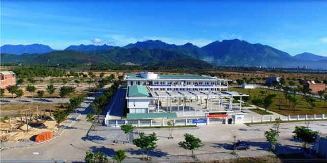  A view of the Dam Quang Trung Junior High School in the Golden Hills City urban area