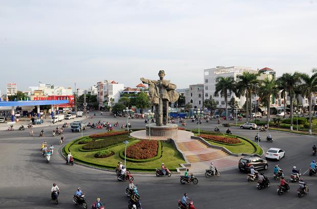 The Thanh Khe Valiant Mother Monument on Dien Bien Phu