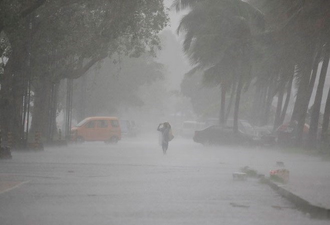 Storm Maring landed in the eastern part of the Philippines on 12 September