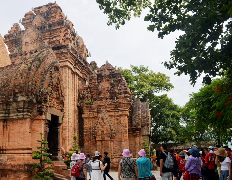 The 23m-tall Ponagar Tower