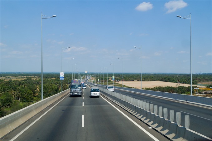 HCM City–Long Thành–Dầu Giây Expressway is managed by VEC.— VNS File Photo Read more at http://vietnamnews.vn/society/395019/expressway-traffic-up-22-per-cent.html#PvwHMob7BPpZCWiu.99