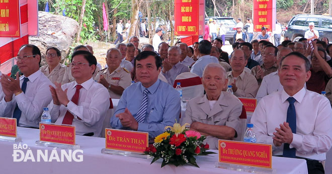 Lãnh đạo thành phố Đà Nẵng tham dự lễ khánh thành 