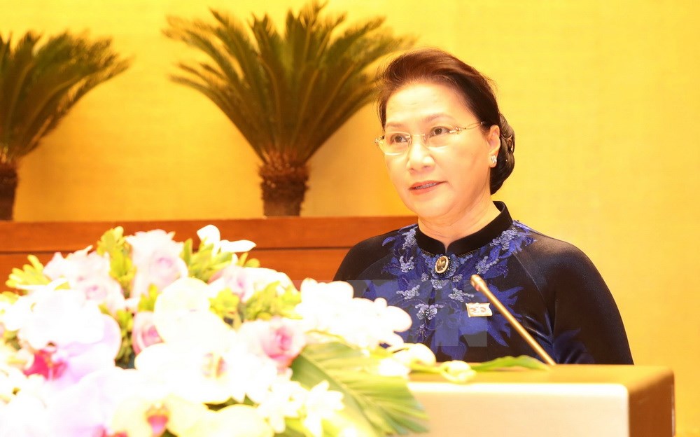 Chủ tịch Quốc hội Nguyễn Thị Kim Ngân phát biểu khai mạc kỳ họp thứ tư Quốc hội khóa XIV. 