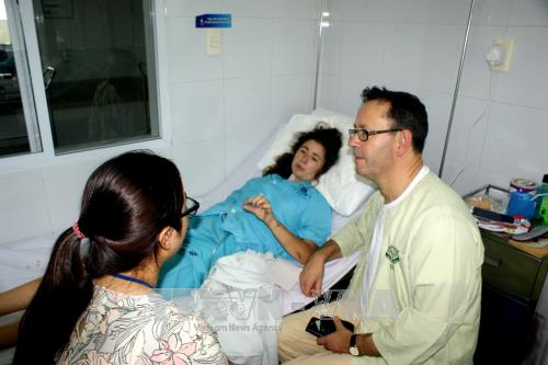 Isabelle Garrett Peel is staying in Da Nang Hospital (Photo: VNA)