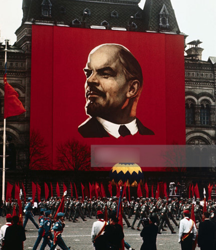 Lễ kỷ niệm 100 năm ngày sinh của Lenin (22/4/1870-22/4/1970) trên quảng trường Đỏ. Ảnh: Getty./.