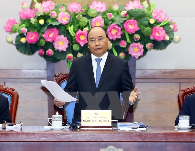 Thủ tướng Nguyễn Xuân Phúc chủ trì Phiên họp Chính phủ thường kỳ tháng 10/2017. (Ảnh: Thống Nhất/TTXVN)