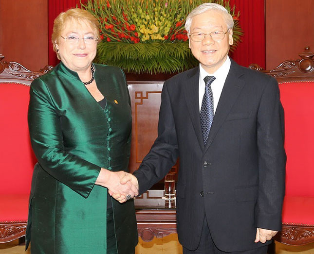 Tổng Bí thư Nguyễn Phú Trọng tiếp Tổng thống Cộng hòa Chile Michelle Bachelet thăm cấp Nhà nước tới Việt Nam. Ảnh: TTXVN