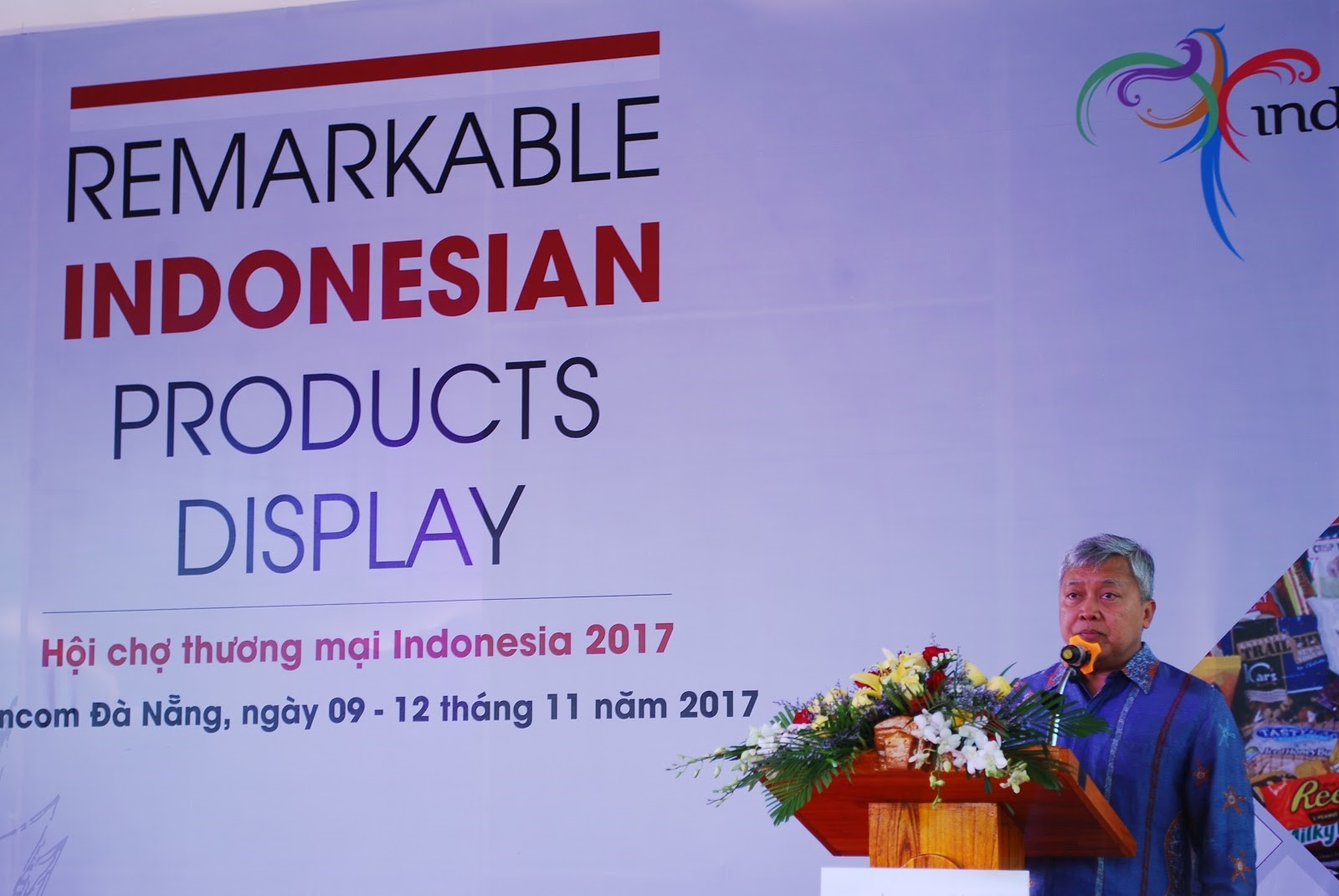 Ông Ibnu Hadi - Đại sứ đặc mệnh toàn quyền Indonesia  tại Việt Nam phát biểu tại lễ khai mạc hội chợ.