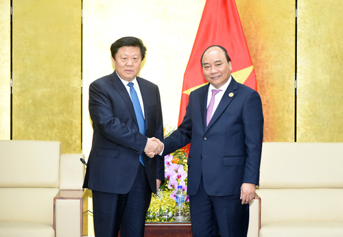 Thủ tướng tiếp Chủ tịch Tập đoàn Lưới điện phương Nam của Trung Quốc Lý Khánh Khôi. Ảnh: VGP/Quang Hiếu