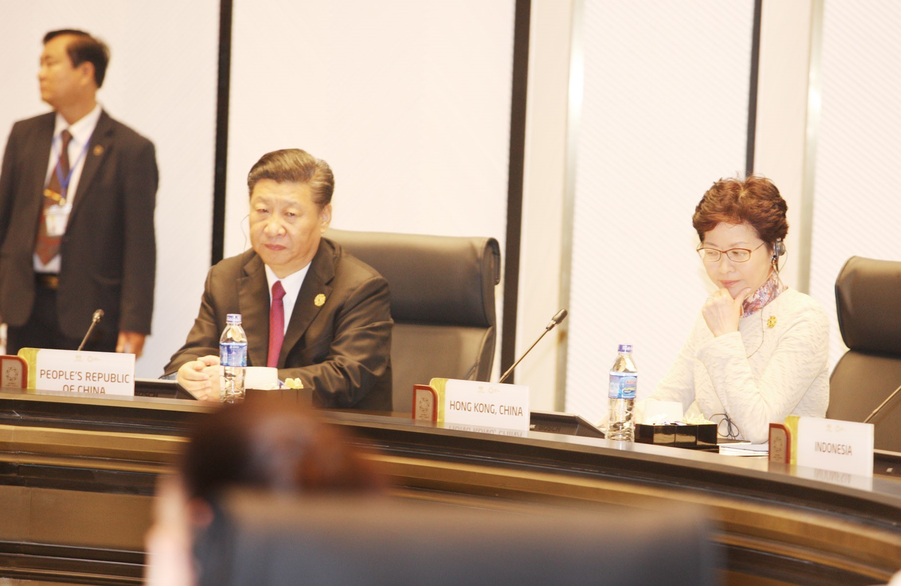 Chinese President Xi Jinping and Chief Executive of China’s Hong Kong Carrie Lam (Photo: Chinhphu.vn)
