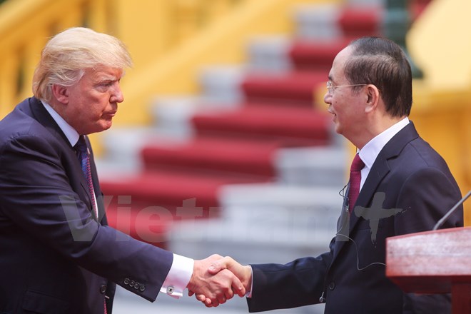 Tổng thống Donald Trump mong muốn chuyến thăm sẽ là cơ sở quan trọng góp phần tăng cường hơn nữa quan hệ Đối tác toàn diện giữa hai nước trong thời gian tới. (Ảnh: Minh Sơn/Vietnam+)