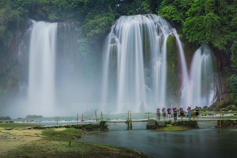 The waterfall is 89km to the north of Cao Bang township and 26km from Trung Khanh town (Photo: VNA)