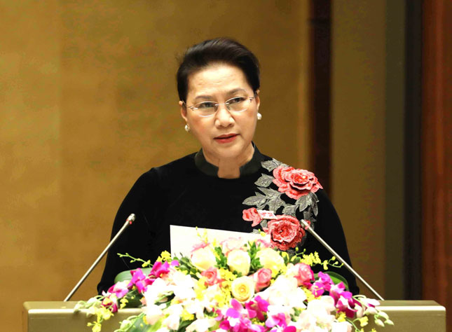 Chủ tịch Quốc hội Nguyễn Thị Kim Ngân phát biểu bế mạc kỳ họp. Ảnh: TTXVN