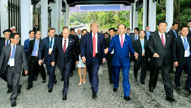 Chủ tịch nước Trần Đại Quang và các nhà lãnh đạo Mỹ, Nga, Trung Quốc tại Tuần lễ Cấp cao APEC 2017 diễn ra ở Đà Nẵng. 	Ảnh: APEC.org