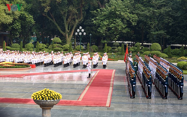 Nhận lời mời của Chủ tịch nước Trần Đại Quang, Tổng thống Cộng hòa Ba Lan Andrzej Duda và Phu nhân thăm cấp Nhà nước tới Việt Nam từ ngày 27- 30/11/2017. 