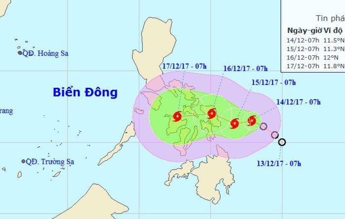 Typhoon Kaitak’s predicted path in the next 24-48 hours. — Photo from the National Centre for Hydro-meteorological Forecasting Read more at http://vietnamnews.vn/society/419481/typhoon-kaitak-looms-in-the-south-china-sea-cold-spell-strengthens-in-the-north.html#lgOs9E2badtp4uiM.99