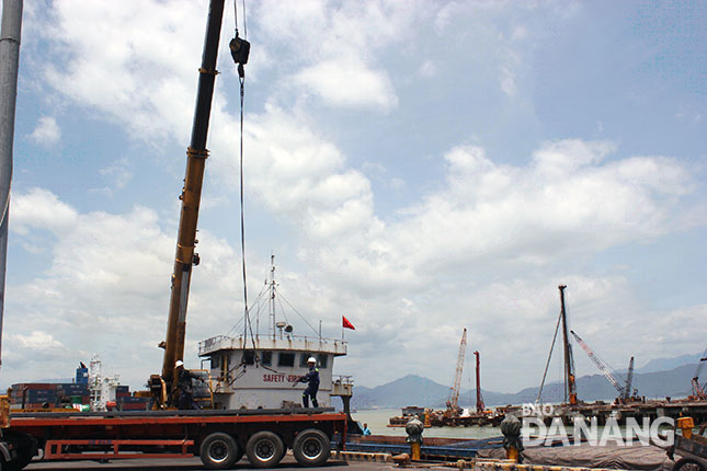 Đầu tư trang bị công nghệ giúp nhiều doanh nghiệp tăng sức cạnh tranh, đón đầu làn sóng của cuộc cách mạng công nghiệp 4.0.