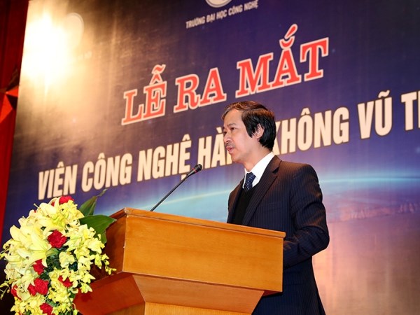 Giám đốc Đại học Quốc gia Hà Nội Nguyễn Kim Sơn phát biểu tại lễ ra mắt. (Ảnh: Đại học Quốc gia Hà Nội)
